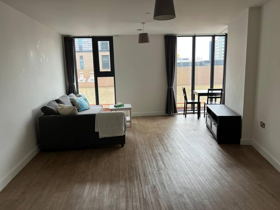 Brand New Heart Of Birmingham One Bedroom Ngoại thất bức ảnh